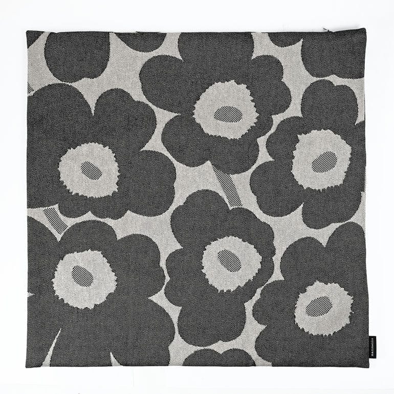 マリメッコ marimekko クッションカバー 47×47cm ピエ二 ウニッコ オフホワイト チャコール サンド 73615 073615 198 北欧雑貨 北欧デザイン ネコポス限定 送料無料<br>【スペシャルラッピング660円(別売り)】