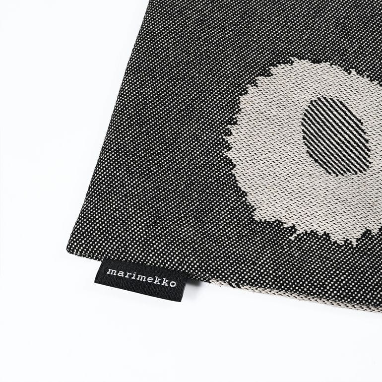 マリメッコ marimekko クッションカバー 47×47cm ピエ二 ウニッコ オフホワイト チャコール サンド 73615 073615 198 北欧雑貨 北欧デザイン ネコポス限定 送料無料<br>【スペシャルラッピング660円(別売り)】
