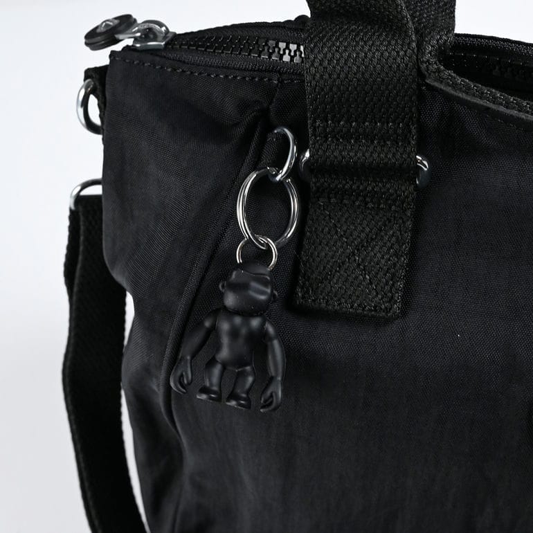 キプリング Kipling ショルダーバッグ レディース メンズ AMIEL アミエル ブラックノワール KPK15371P39