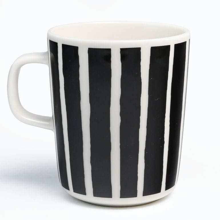 【名入れ可有料】マリメッコ marimekko マグカップ コップ 250ml ピッコロ MUKI ブラック 73578 073578 190 洋食器 テーブルウェア 北欧食器 北欧デザイン【スペシャルラッピング660円(別売り)】