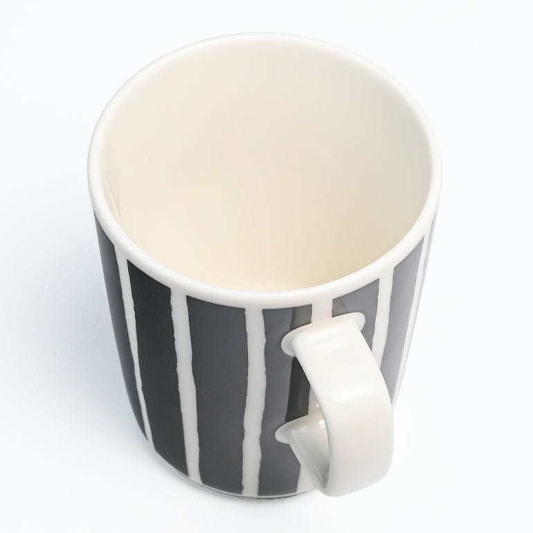 【名入れ可有料】マリメッコ marimekko マグカップ コップ 250ml ピッコロ MUKI ブラック 73578 073578 190 洋食器 テーブルウェア 北欧食器 北欧デザイン【スペシャルラッピング660円(別売り)】