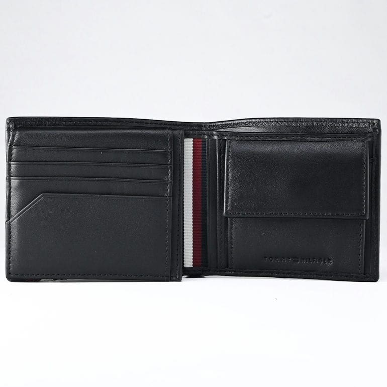 【名入れ可有料】高品質ヨーロッパ輸入モデル トミーヒルフィガー TOMMY HILFIGER 二つ折り財布 小銭入れ付 フラップタイプ CC FLAP AND COIN メンズ ブラック AM0AM13141 BDS BLACK ウォレット 折財布【スペシャルラッピング660円(別売り)】