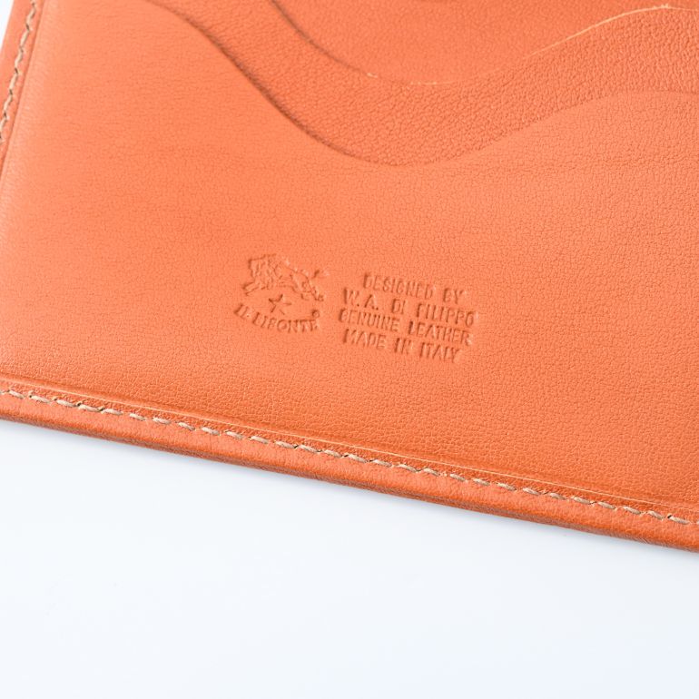 イルビゾンテ IL BISONTE 財布 二つ折り財布 メンズ レディース バケッタレザー ブラウン ヤキヌメ SBW007PV0005CA101N(C0487MP 145N) 箔押し名入れ可有料【スペシャルラッピング660円(別売り)】