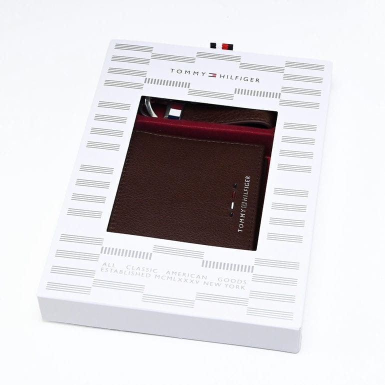 g152【未使用】※訳あり？※TOMMY HILFIGER トミーヒルフィガー ワンポイント キャップ 帽子 濃いグリーン フリーサイズ 限定1個 g152未使用\u203b訳あり？\u203bTOMMY HILFIGER トミーヒルフィガー ワン