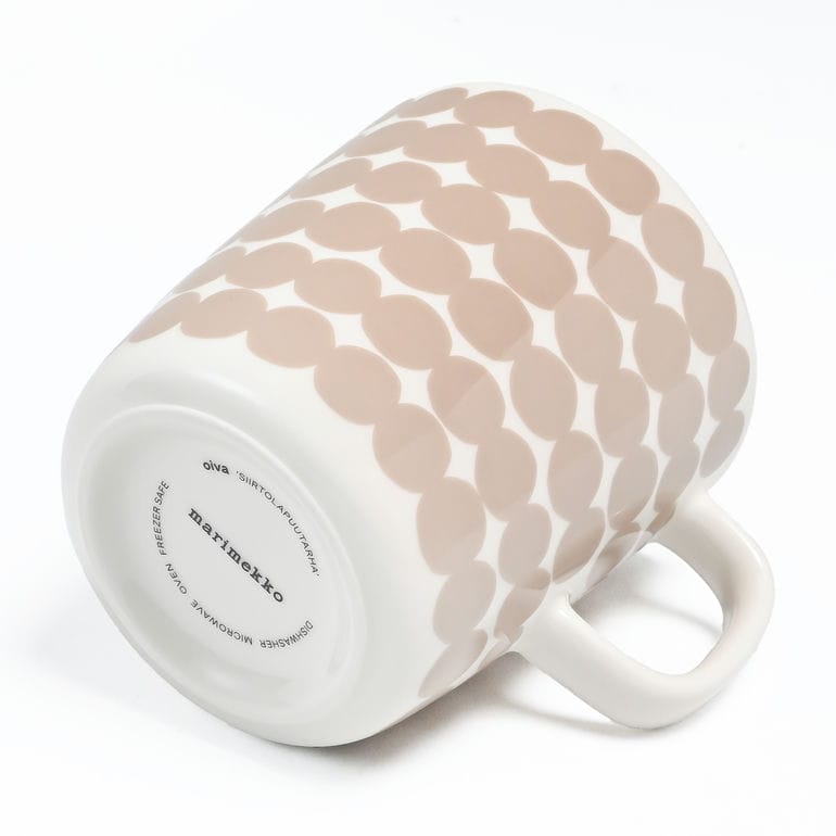 【名入れ可有料】マリメッコ marimekko マグカップ コップ 400ml ラシィマット ベージュ 72639 072639 180 洋食器 テーブルウェア 北欧食器 北欧デザイン 【スペシャルラッピング660円(別売り)】