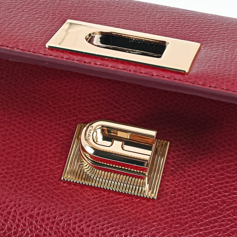 フルラ FURLA 三つ折り財布 小銭入れ付き 1927 Mサイズ