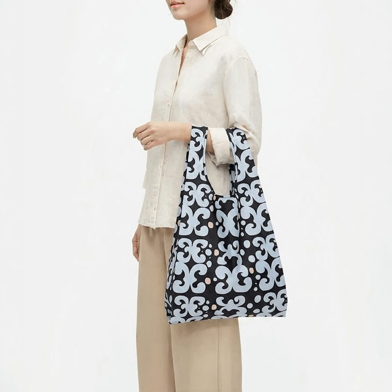 マリメッコ marimekko エコバッグ 買い物袋 スマートバッグ ケイダス ライトブルー ブラック ライトピンク 95268 095268 593 北欧雑貨 北欧デザイン ネコポス限定 送料無料<br>【スペシャルラッピング660円(別売り)】