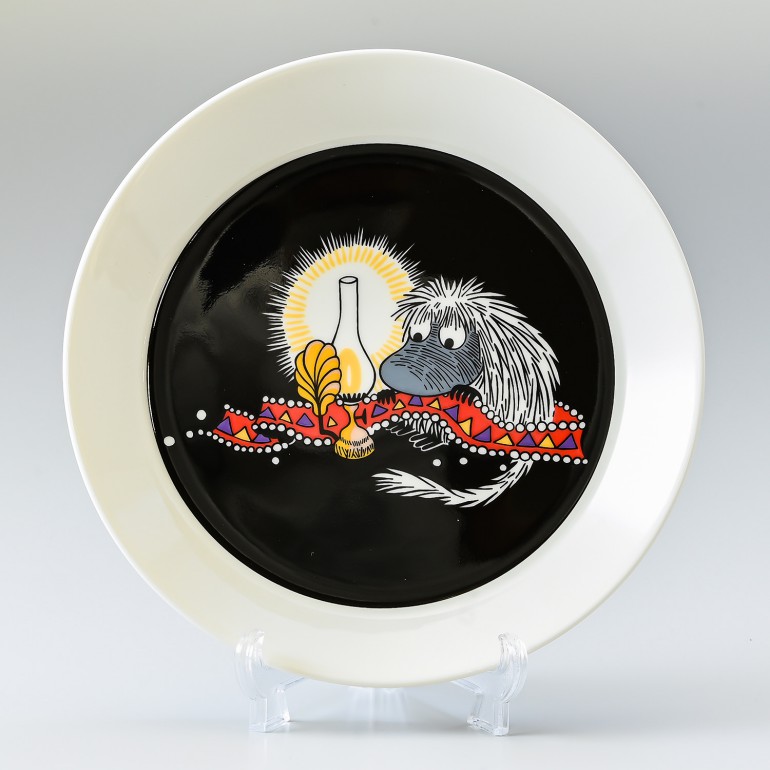 アラビア ARABIA プレート 19.5cm 絵皿 ムーミンコレクション ご先祖様 トーベ・ヤンソン 1019854 北欧食器 洋食器 名入れ可有料【スペシャルラッピング660円(別売り)】