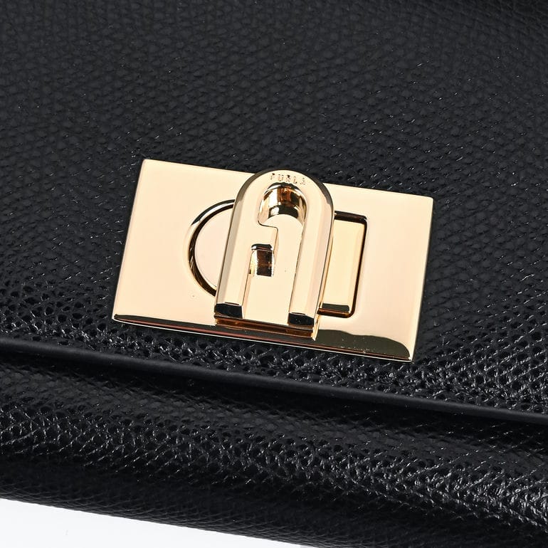 フルラ FURLA 三つ折り財布 小銭入れ付き 1927 Mサイズ