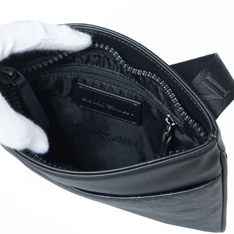エンポリオ アルマーニ EMPORIO ARMANI バッグ クロスショルダー メンズ メッセンジャーバッグ モノグラム ブラック Y4M177 YTO2J 84284