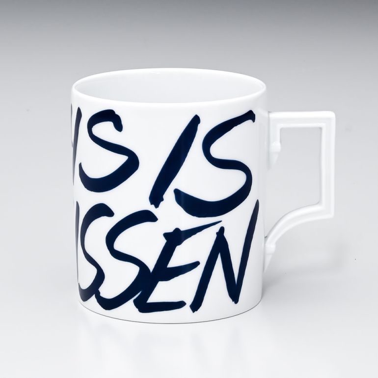 【名入れ可有料】マイセン マグコレクション ディス イズ マイセン マグカップ ネイビー 310ml Meissen 79A407-55810-1 洋食器 【ドイツ本国の紙袋別売り】【スペシャルラッピング660円(別売り)】