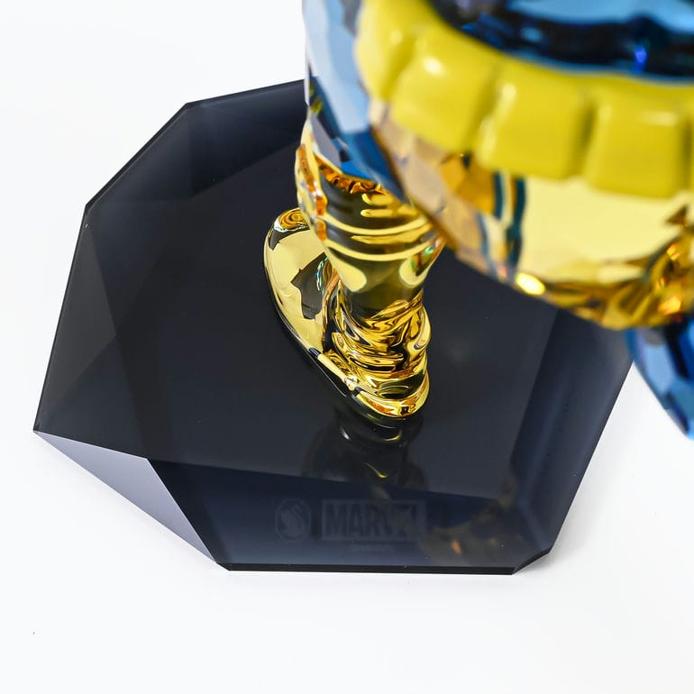 スワロフスキー SWAROVSKI クリスタルフィギュア フィギュリン MARVEL