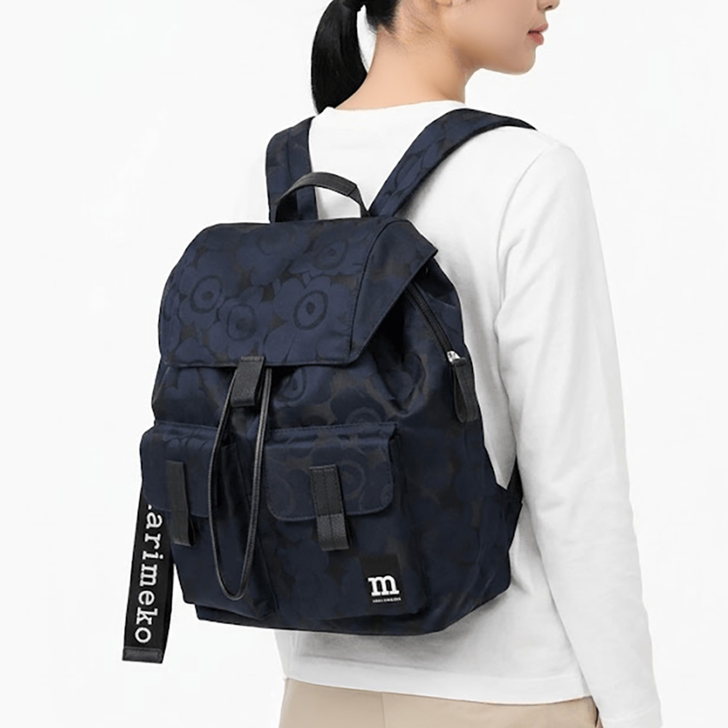 マリメッコ marimekko リュック バッグ バックパック エブリシング Unikko L ウニッコ レディース ダークネイビー 95299 095299 550 北欧雑貨 北欧デザイン