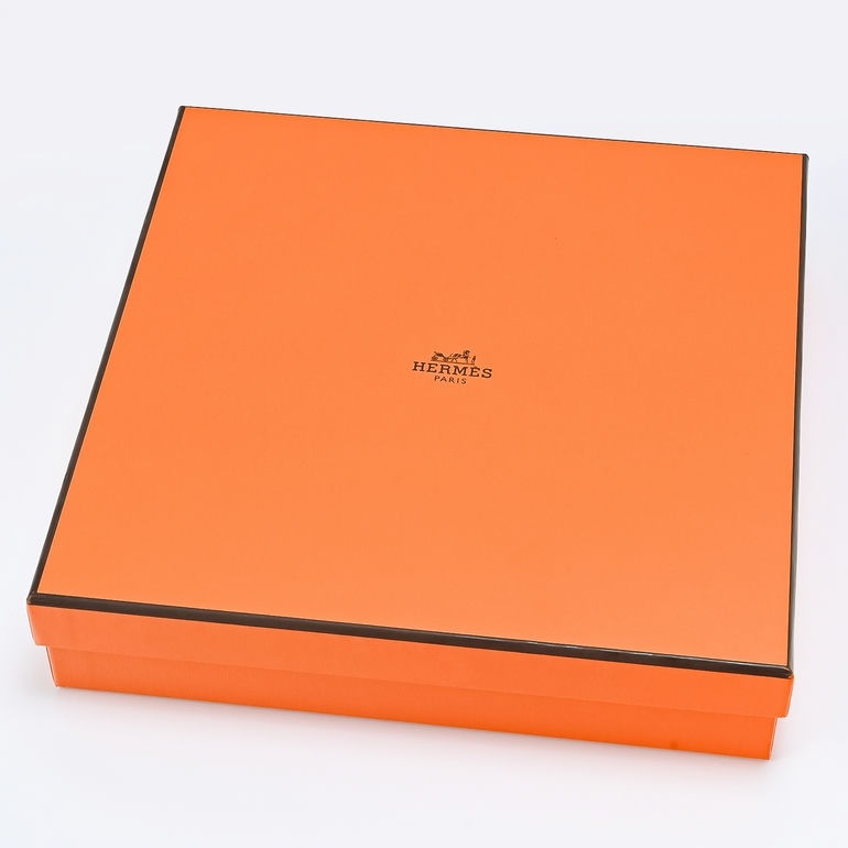 エルメス HERMES ブレッド＆バタープレート 17cm ペア ガダルキヴィール レッド No5 011412P2 小皿 洋食器 名入れ可有料  【スペシャルラッピング660円(別売り)】