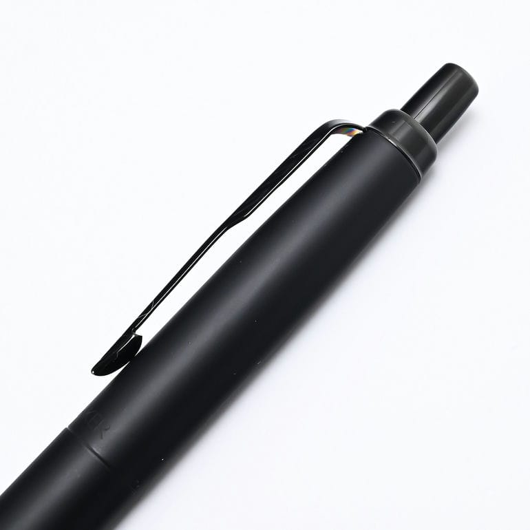 【名入れ無料】【純正包装無料】 パーカー PARKER ボールペン JOTTER ジョッター XL モノクローム ブラックBT 1.0mm メンズ レディース 2122657Z  筆記具 高級 名入れギフト ボールペン 文房具【スペシャルラッピング660円(別売り)】