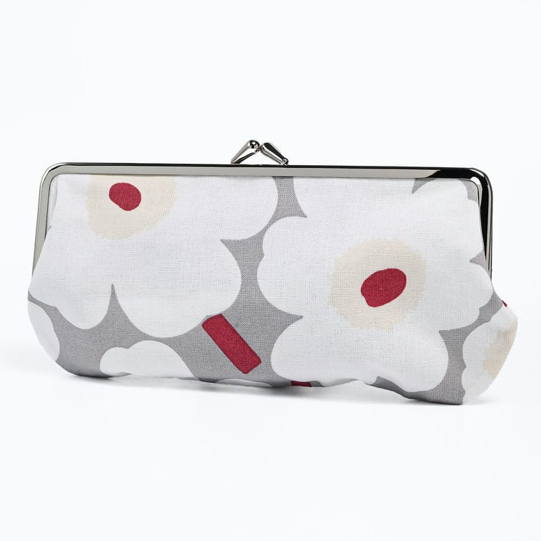 【刺しゅう名入れ可有料】マリメッコ marimekko 小物入れ ポーチ コスメポーチ 化粧ポーチ ペンケース がま口 ミニ ウニッコ シルマラシ グレー 73791 073791 915 北欧雑貨 北欧デザイン