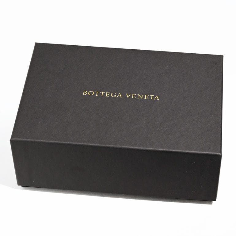 【名入れ可有料】ボッテガヴェネタ BOTTEGA VENETA ブレスレット Mサイズ イントレチャート レザー メンズ レディース ネイビー 113546 V3UN1 4039 M Made in ITALY 本革【スペシャルラッピング660円(別売り)】
