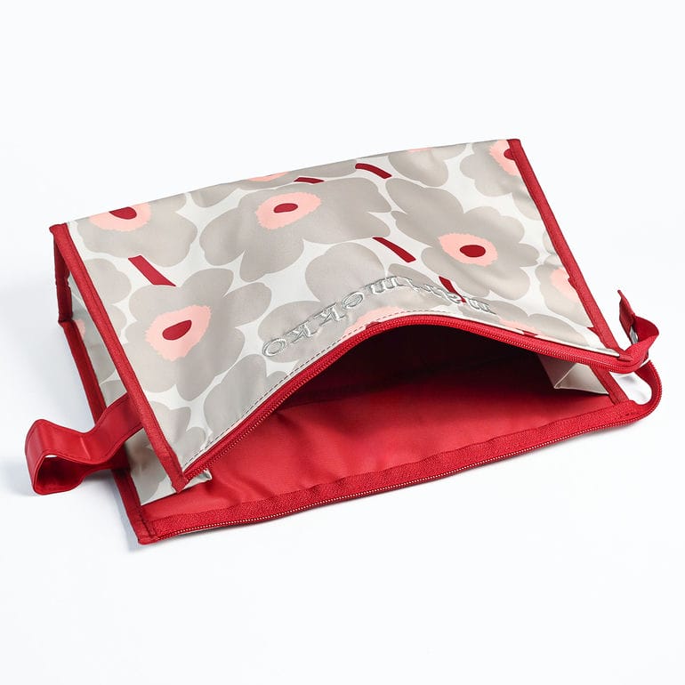 マリメッコ marimekko コスメバッグ 化粧ポーチ 小物入れ メディア2 ミニ ウニッコ ダークチェリー サーモンレッド ベージュ 73444 073444 193 北欧雑貨 北欧デザイン ネコポス限定 送料無料<br>【スペシャルラッピング660円(別売り)】