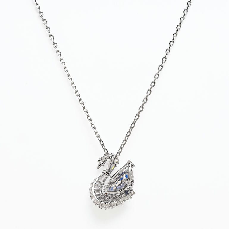 【新品未使用】Swarovski クリスタルスワンネックレス SWAROVSKI ネックレス Swarovski ICONIC SWAN スワロフスキー