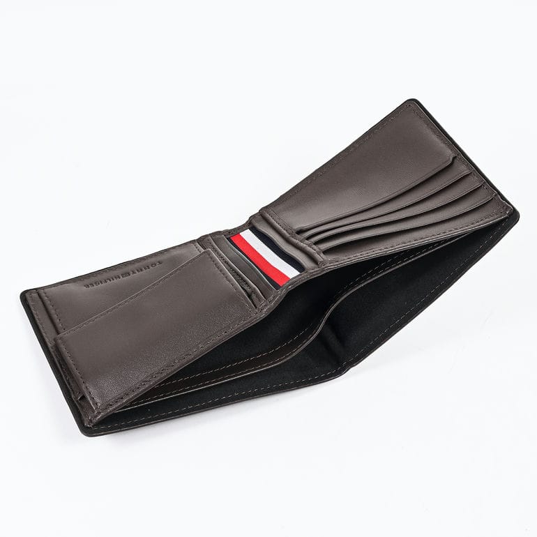 高品質ヨーロッパ輸入モデル トミーヒルフィガー TOMMY HILFIGER 二つ折り財布 小銭入れ付き CORP CC AND COIN ブラウン AM0AM13740 GB6 COFFEE BEAN ウォレット 折財布【スペシャルラッピング660円(別売り)】