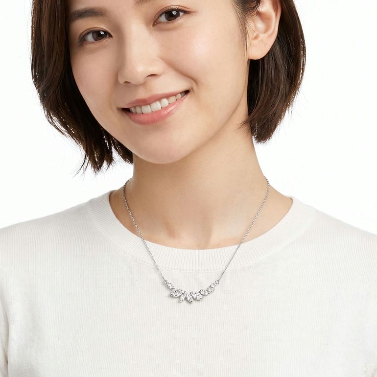 スワロフスキー SWAROVSKI ネックレス Mesmera クリア シルバー