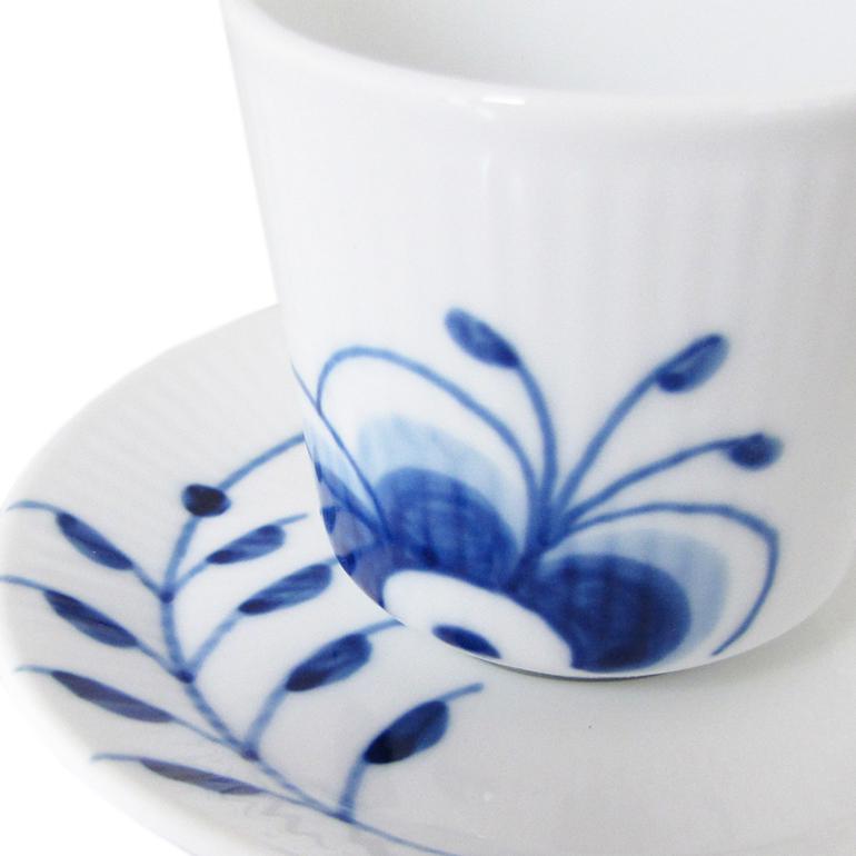 ロイヤルコペンハーゲン ブルーフルーテッド メガ コーヒーカップ&ソーサー 100ml モカカップ エスプレッソカップ 2381050  1016875 北欧食器 洋食器 名入れ可有料  カップアンドソーサー 【スペシャルラッピング660円(別売り)】