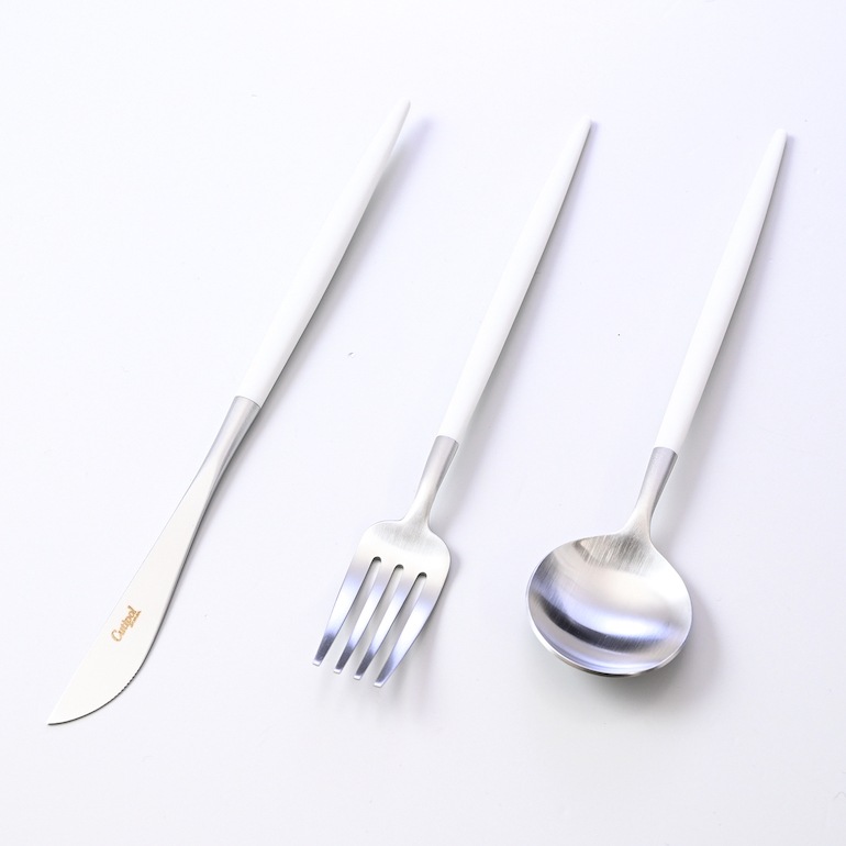 クチポール Cutipol GOA ゴア ホワイト デザートナイフ デザートフォーク デザートスプーン 3本セット 3点セット 【名入れ可有料】 ハンドメイド カトラリー 洋食器