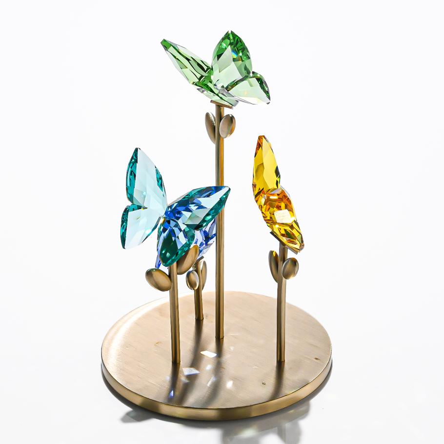 【希少品】スワロフスキー 蝶々 Jungle Beatsバタフライガラス鐘 希少品】スワロフスキー 蝶々 Jungle Beatsバタフライガラス鐘