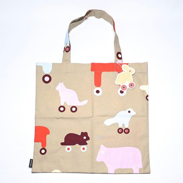 マリメッコ marimekko トートバッグ レディース A4サイズ ファブリック Rulla ルッラ/ローラー ベージュ×レッド 072180 830 名入れ 刺しゅう可有料 北欧雑貨 北欧デザイン【スペシャルラッピング660円(別売り)】