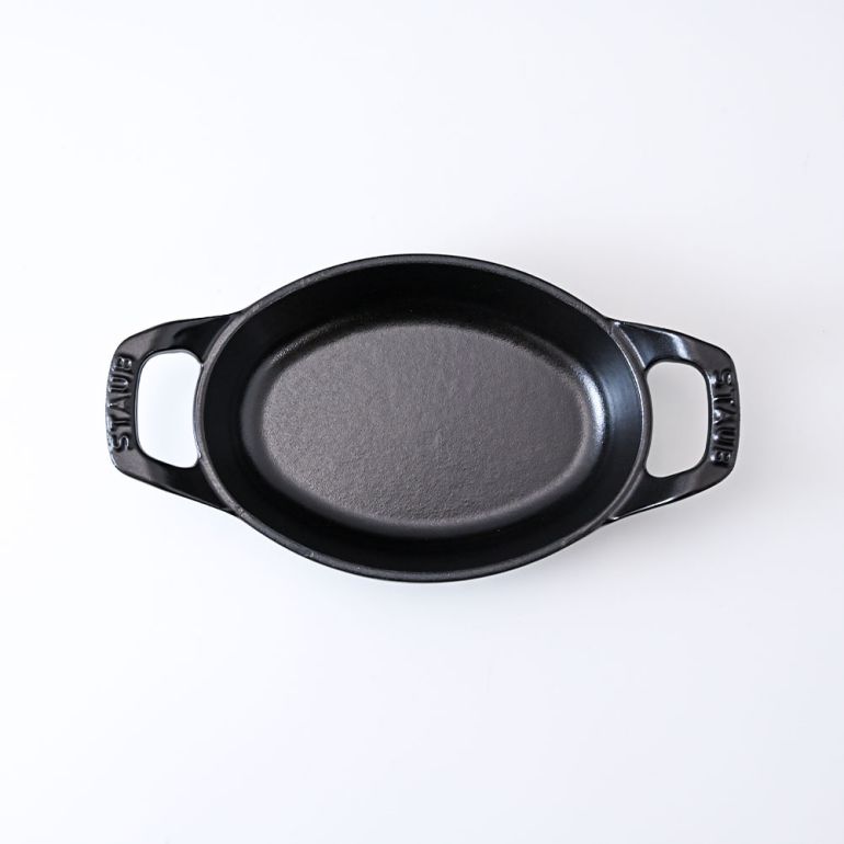 ストウブ staub フライパン オーバル 15cm スタッカブルディッシュ 鋳物 ホーロー 調理器具 グレー 1301318 (40509-545-0) 洋食器 【スペシャルラッピング1100円(別売り)】
