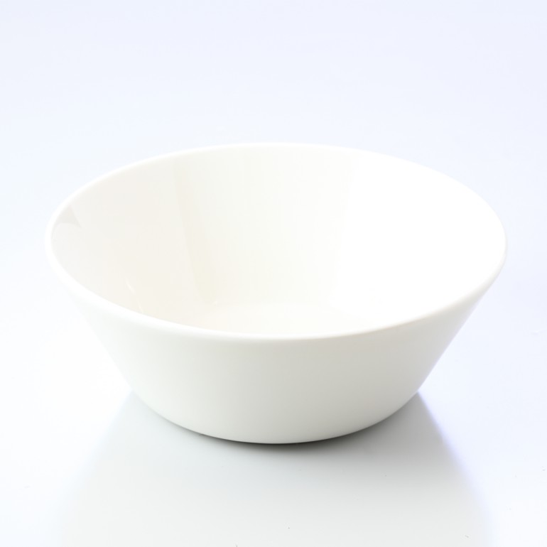 イッタラ iittala ティーマ 15cm ボウル Teema 深皿 ホワイト 1005476 北欧食器 洋食器 名入れ可有料【スペシャルラッピング660円(別売り)】