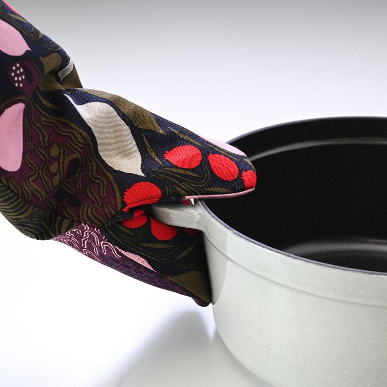 マリメッコ marimekko ミトン Pieni Rusakko ピエニ ルサッコ ブラウン×ピンク 71968 530 刺しゅう可有料 北欧雑貨 北欧デザイン ネコポス限定 送料無料