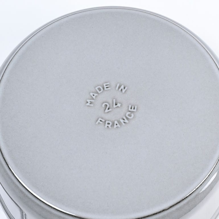 ストウブ staub ピコ ココット 24cm スチーマーセット ラウンド 鋳物 ホーロー 鍋 蒸し器 グレー 3.7L 13242418 1010559 40508-819-0 洋食器 【スペシャルラッピング1100円(別売り)】