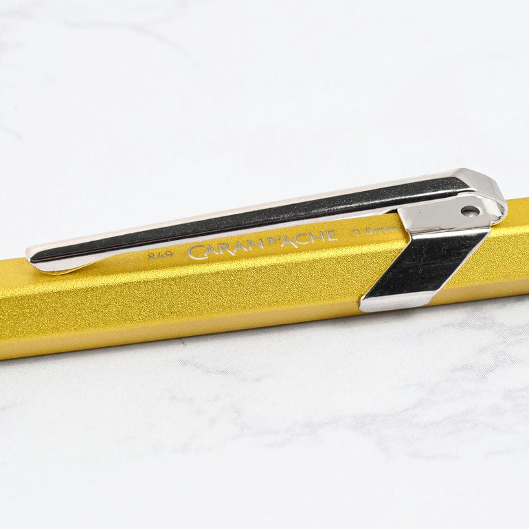 【名入れ無料】カランダッシュ CARAN DACHE シャーペン メカニカルペンシル 0.5mm HB シャープペンシル 849 カラーマットX イエロー MF0844 743 高級 筆記具<br>【スペシャルラッピング660円(別売り)】