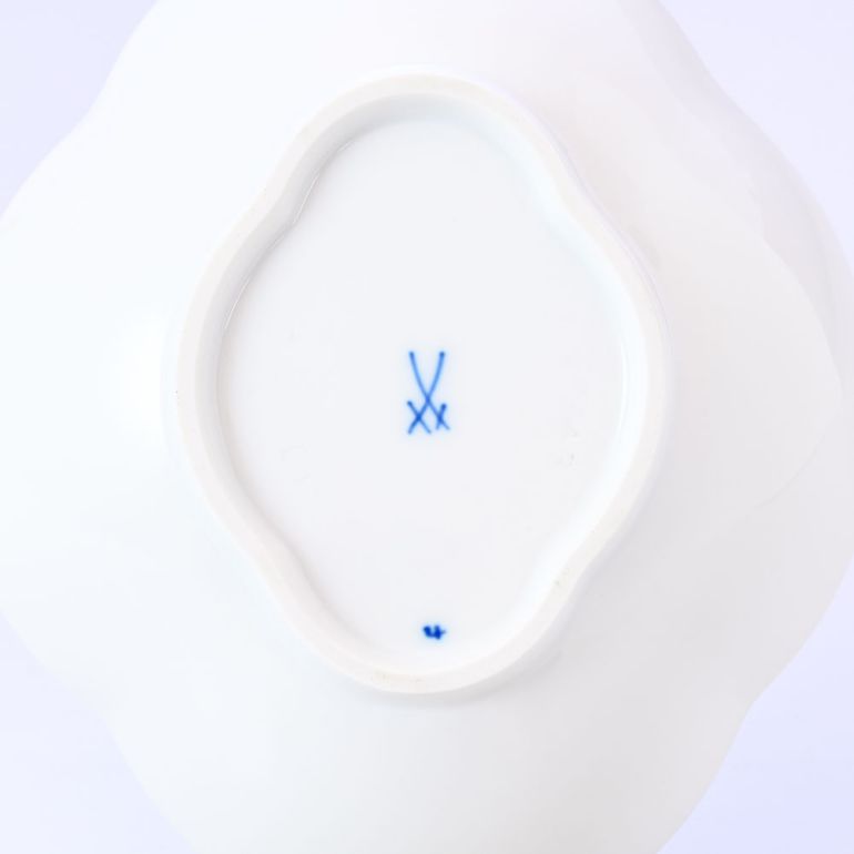 【名入れ可有料】マイセン ブルーオニオン ティーカップ＆ソーサー スタイル 150ml Meissen 800101-55863-1 洋食器 【ドイツ本国のBOX・ドイツ本国の紙袋別売り】 カップアンドソーサー 【スペシャルラッピング660円(別売り)】