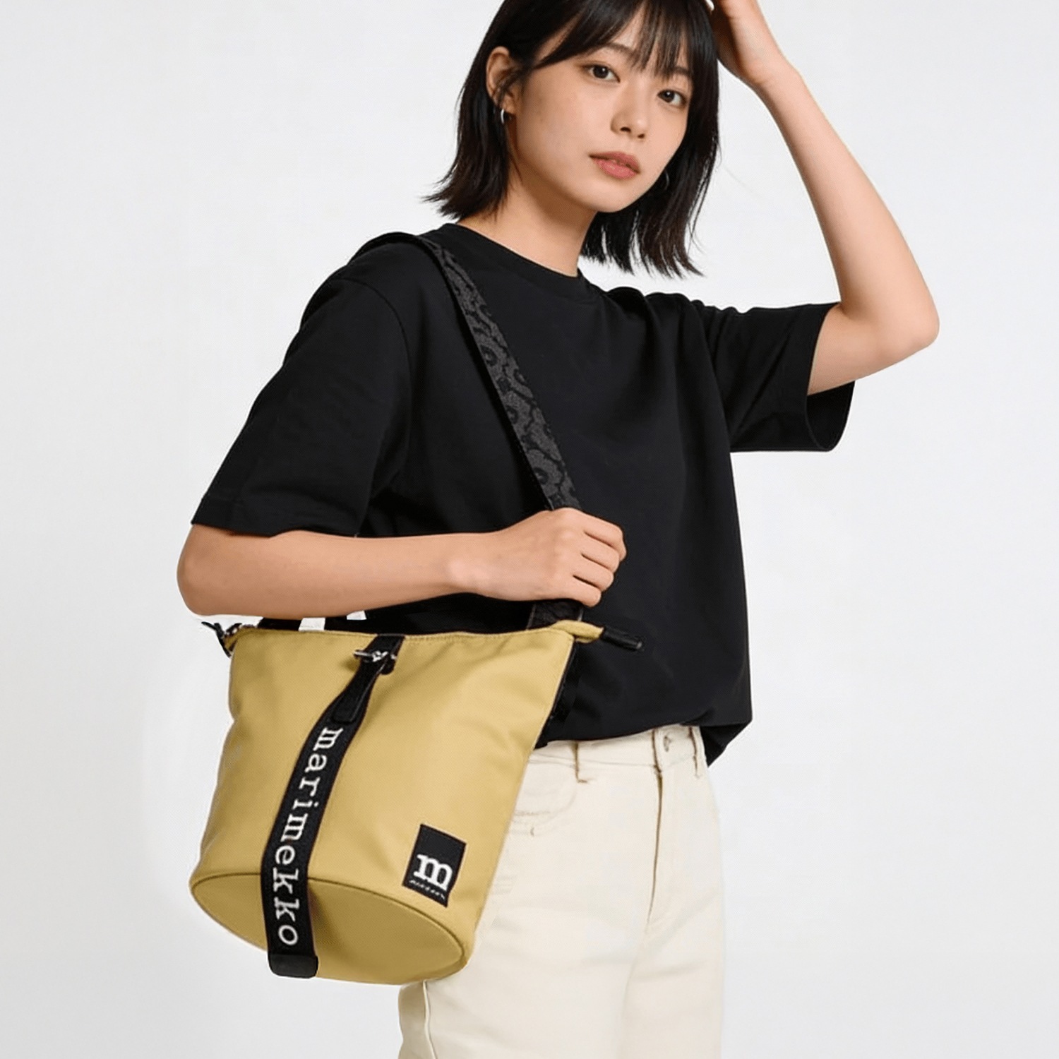 マリメッコ marimekko ショルダーバッグ クロスボディ キャリー オール