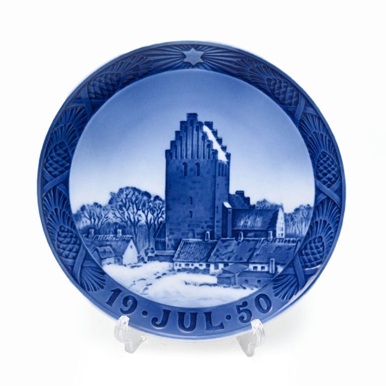 １９５０年 ロイヤルコペンハーゲン イヤープレート 楽天市場】ロイヤルコペンハーゲン イヤープレート 1950年の通販