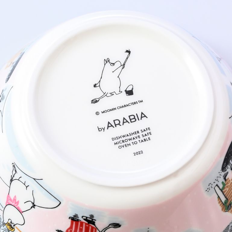 アラビア ARABIA ボウル 2022年冬限定 絵皿 深皿 15cm ウィンターワンダーズ ムーミンコレクション 1064309 北欧食器 洋食器 名入れ可有料【スペシャルラッピング660円(別売り)】