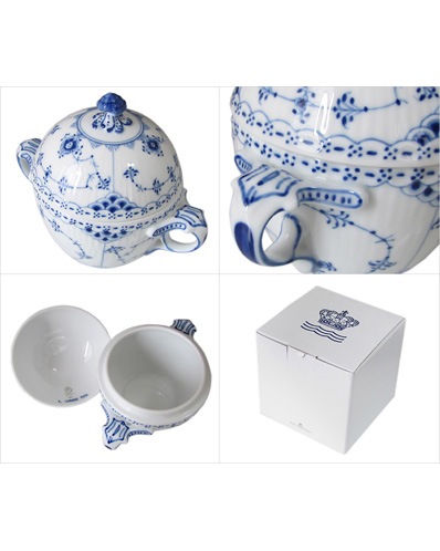 ロイヤル コペンハーゲン ブルーフルーテッドハーフレース