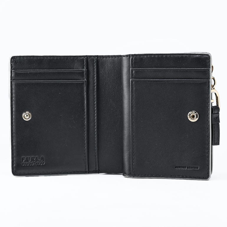 【名入れ可有料】フルラ FURLA 二つ折り財布 CAMELIA カメリア コンパクト ジップウォレット レディース ライトグレー ブラック WP00451 BX2725 3425S 箔押し 純正紙袋・リボン付属 【スペシャルラッピング660円(別売り)】