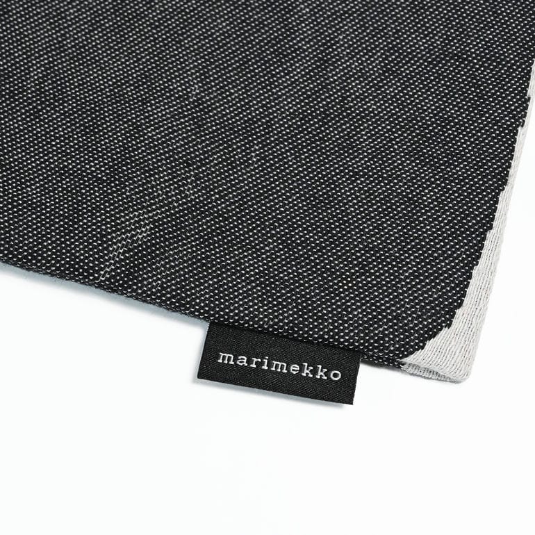 マリメッコ marimekko クッションカバー 50×50cm ヌードクッション セット Kivet キヴェット ブラック 69768 069768 190 北欧雑貨 北欧デザイン