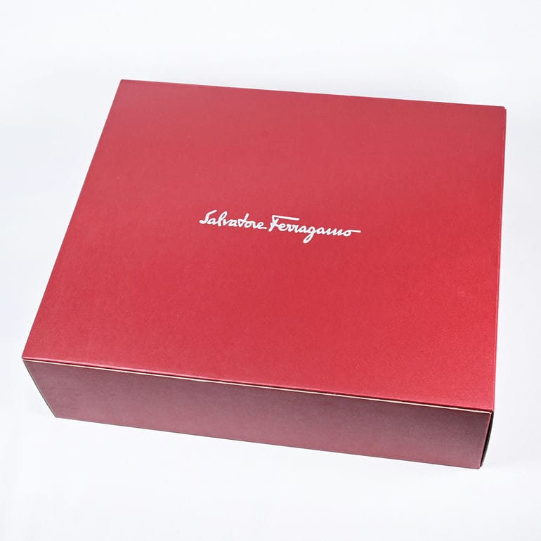 フェラガモ Salvatore Ferragamo サルヴァトーレフェラガモ ビジネス