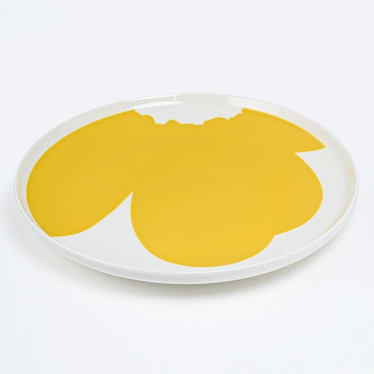 【名入れ可有料】マリメッコ marimekko プレート 25cm Unikko ウニッコ ホワイト×イエロー 73177 073177 120 【スペシャルラッピング660円(別売り)】 大皿 テーブルウエア 洋食器 テーブルウェア 北欧食器 北欧デザイン 