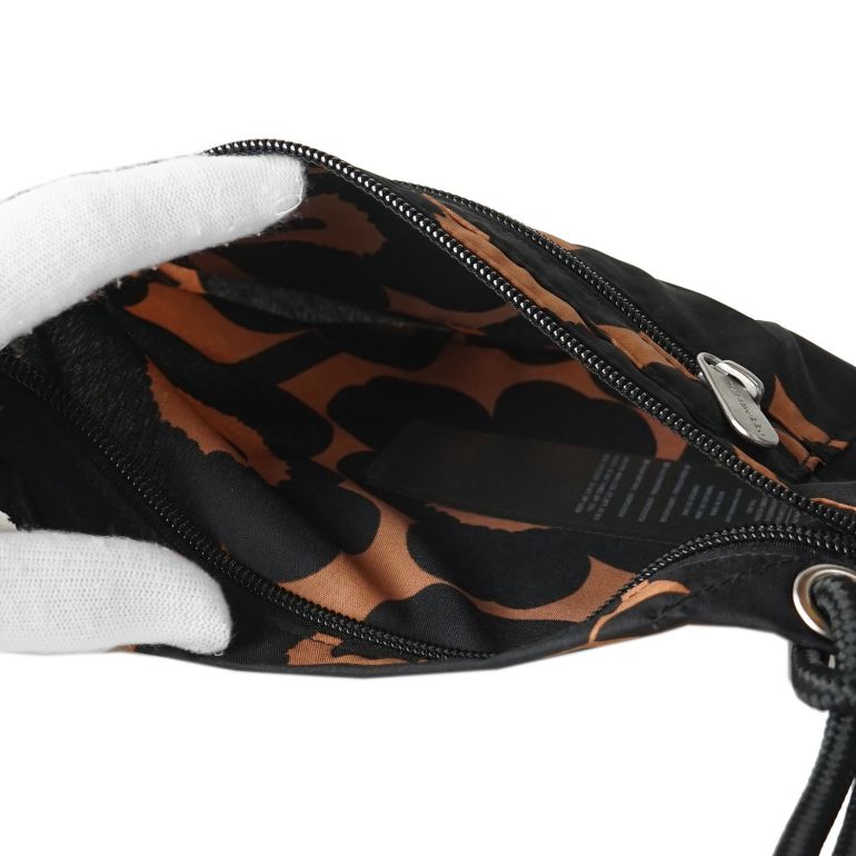 マリメッコ marimekko バッグ スマート トラベルバッグ Unikko ウニブラック×ブラウン 090150 089 北欧雑貨 北欧デザイン