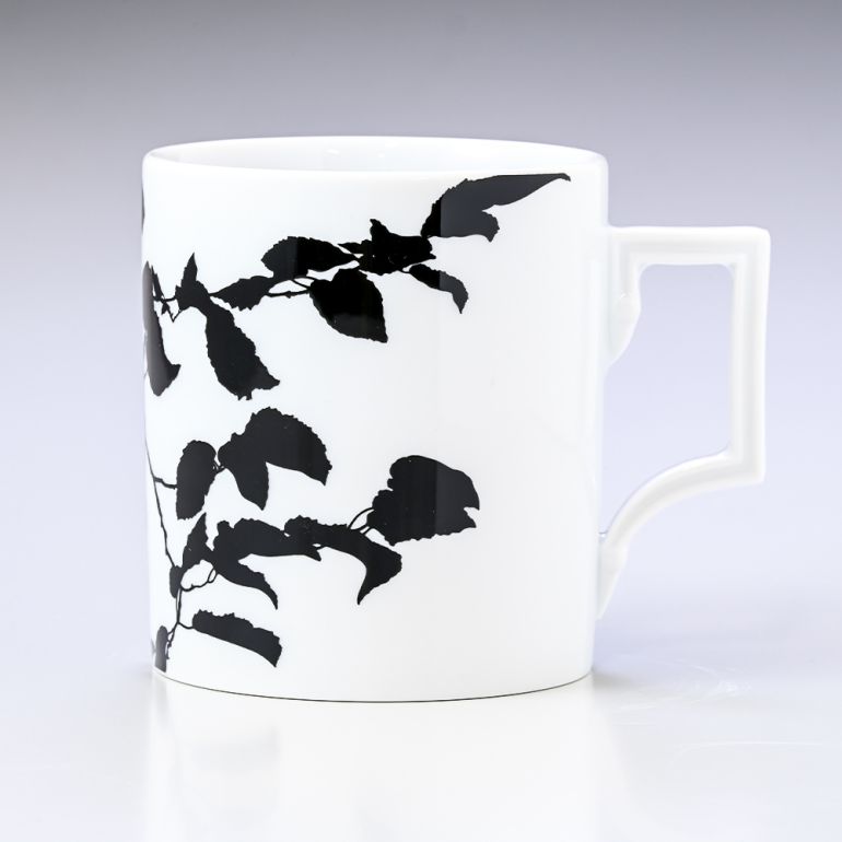 【名入れ可有料】マイセン マグコレクション カワセミ マグカップ ブラック 310ml Meissen 79A421-55810-1 洋食器 【ドイツ本国の紙袋別売り】【スペシャルラッピング660円(別売り)】