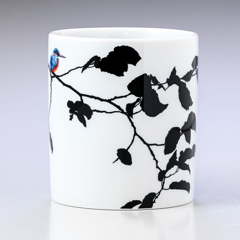 【名入れ可有料】マイセン マグコレクション カワセミ マグカップ ブラック 310ml Meissen 79A421-55810-1 洋食器 【ドイツ本国の紙袋別売り】【スペシャルラッピング660円(別売り)】