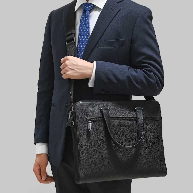 フェラガモ Salvatore Ferragamo サルヴァトーレフェラガモ ビジネス