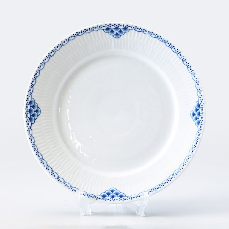 ロイヤルコペンハーゲン プリンセス 22cm プレート エクストラフラット 1104622 名入れ可有料 ※名入れ別売り 1017271 北欧食器 洋食器 【スペシャルラッピング660円(別売り)】