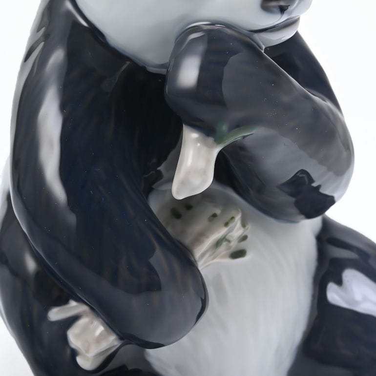 3超美品　ロイヤルコペンハーゲン　フィギュア　眠るパンタ　665　置物　陶器 3超美品 ロイヤルコペンハーゲン フィギュア 眠るパンタ 665