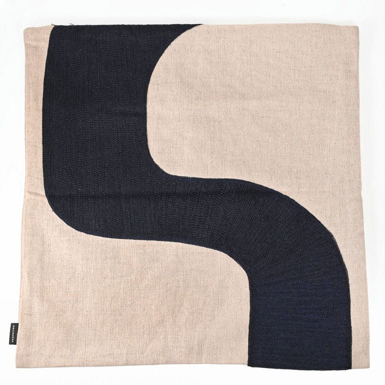 マリメッコ marimekko クッションカバー 50×50cm SEIREENI セイレー二 ベージュ ネイビー 72172 072172 851 ヌードクッション別売り 北欧雑貨 北欧デザイン ネコポス限定 送料無料<br>【スペシャルラッピング660円(別売り)】